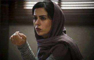 بیوگرافی تینا پاکروان